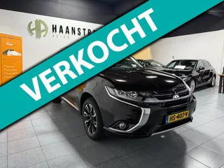 Mitsubishi Outlander 2.0 PHEV instyle+ Navi-Camera leder Trekhaak NL Auto! NAP