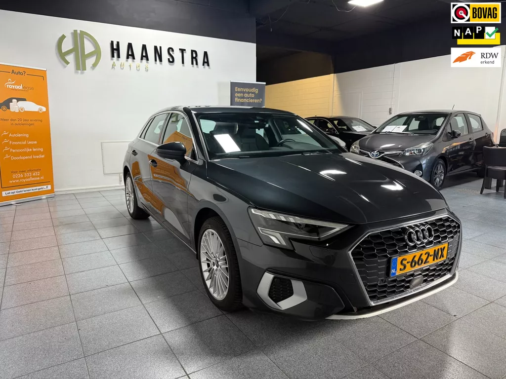 Audi A3 Sportback 30 TFSI S edition Navigatie Apple-Carplay NL Auto NAP!