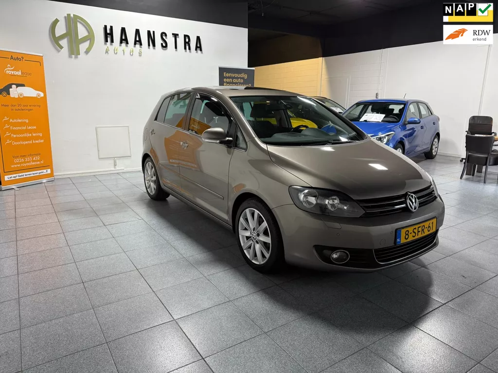 Volkswagen Golf Plus 1.2 TSI Highline DSG Autom Navigatie Schuifdak.