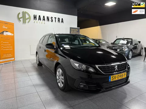 Peugeot 308 SW 1.2 PureTech Blue Lease Executive Pano-dak Navi-Apple-Carplay NL Auto! NAP
