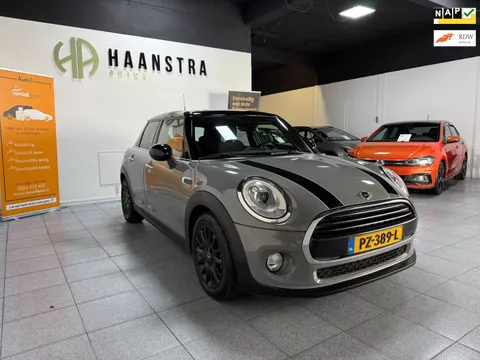 Mini Mini 1.5 Cooper Serious Business Navi, 136 PK , 57.602 KM NL Auto! NAP