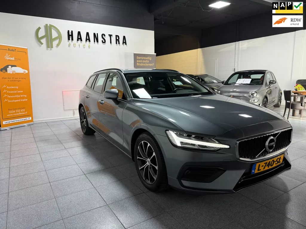 Volvo V60 2.0 B3 Momentum Advantage Hybrid Navig Camera 1e Eig, NL Auto! NAP