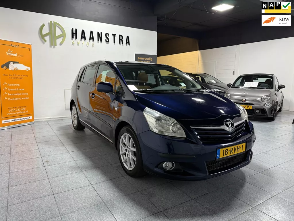 Toyota Verso 1.8 VVT-i Dynamic Business Navi Pano-dak leder NL Auto! NAP