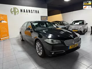 BMW 5-serie 520i Sedan Modern Navigatie vol leder NL Auto! NAP Nieuw Staat!
