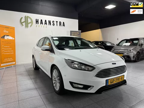 Ford Focus 1.0 Titanium Edition Navi 1e Eig schuifdak Lm Velg NL Auto! NAP