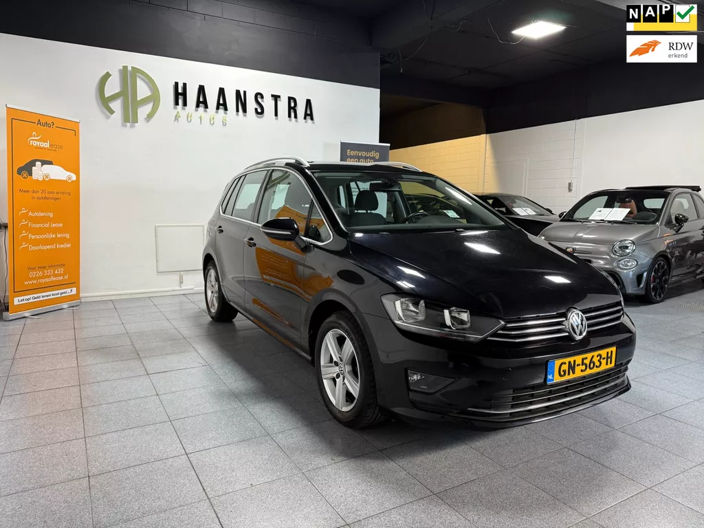 Volkswagen Golf Sportsvan 1.2 TSI Highline Navigatie 80.776 km NL Auto! NAP