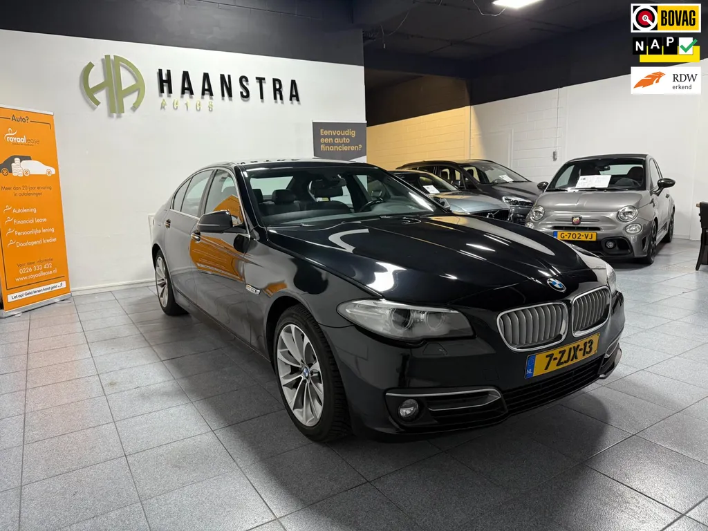 BMW 5 Serie 520i Sedan Modern Navigatie vol leder NL Auto! NAP Nieuw Staat!
