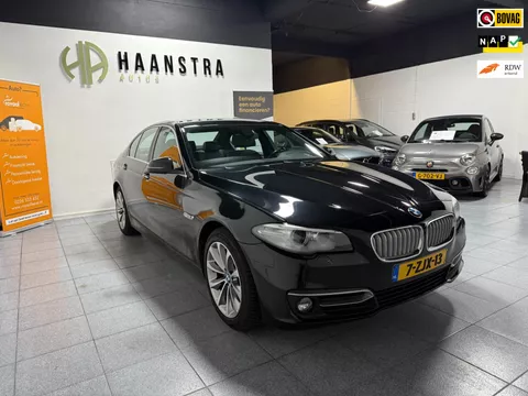 BMW 5-serie 520i Sedan Modern Navigatie vol leder NL Auto! NAP Nieuw Staat!